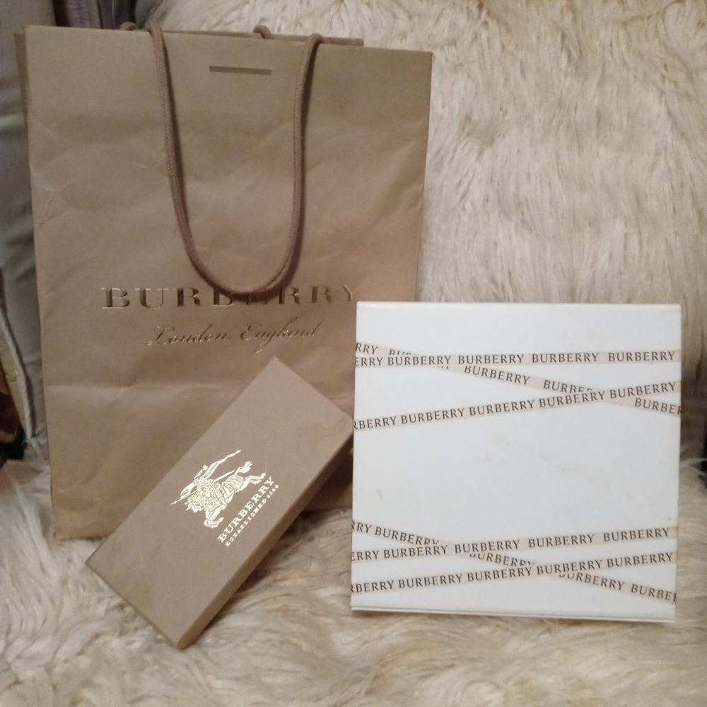Burberry gift boxes and bag